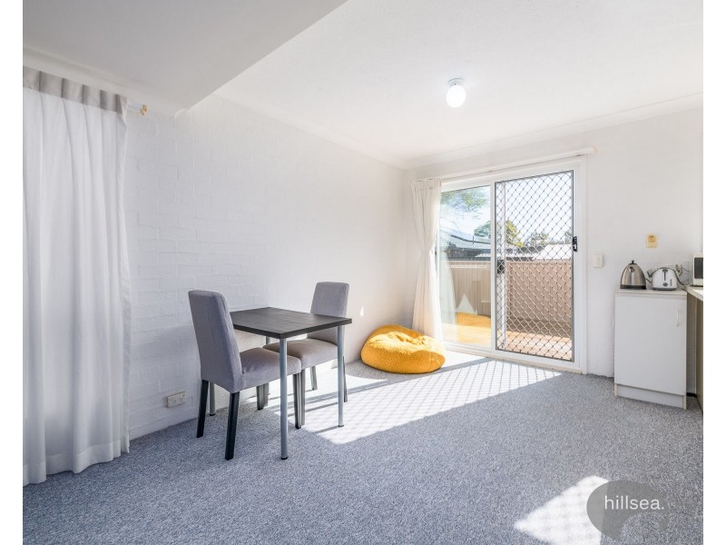 11/13-17 Brown Street, Labrador QLD 4215