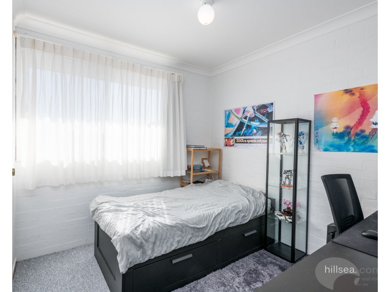 11/13-17 Brown Street, Labrador QLD 4215