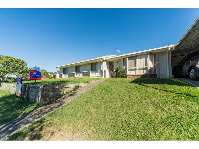 1 Adaminaby Drive, Helensvale QLD 4212