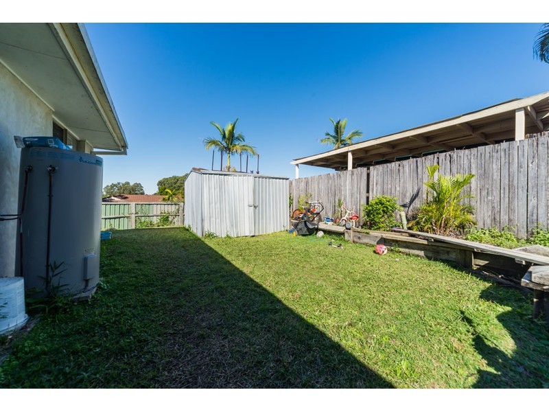 1 Adaminaby Drive, Helensvale QLD 4212