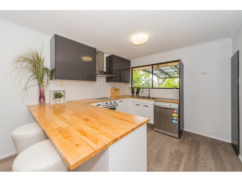 4/13 Cannington Place, Helensvale QLD 4212