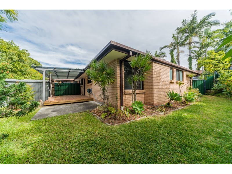4/13 Cannington Place, Helensvale QLD 4212