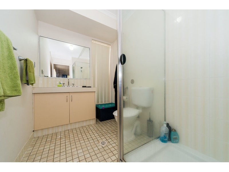 5 Boonah Court, Helensvale QLD 4212