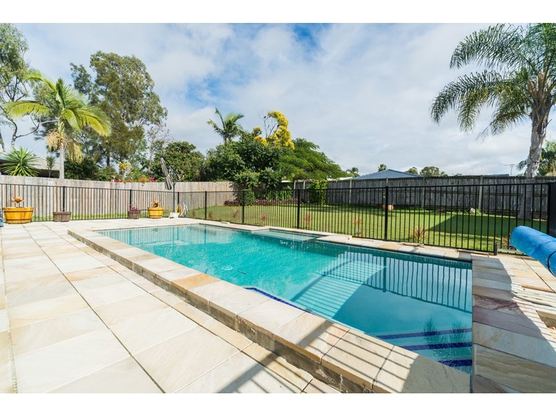 5 Boonah Court, Helensvale QLD 4212