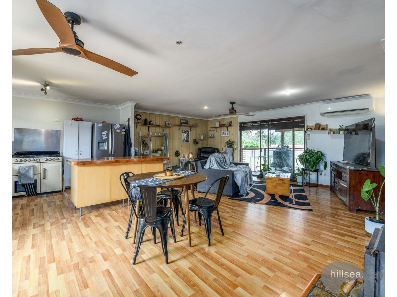 19 Narooma Place, Helensvale QLD 4212