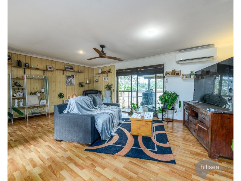 19 Narooma Place, Helensvale QLD 4212