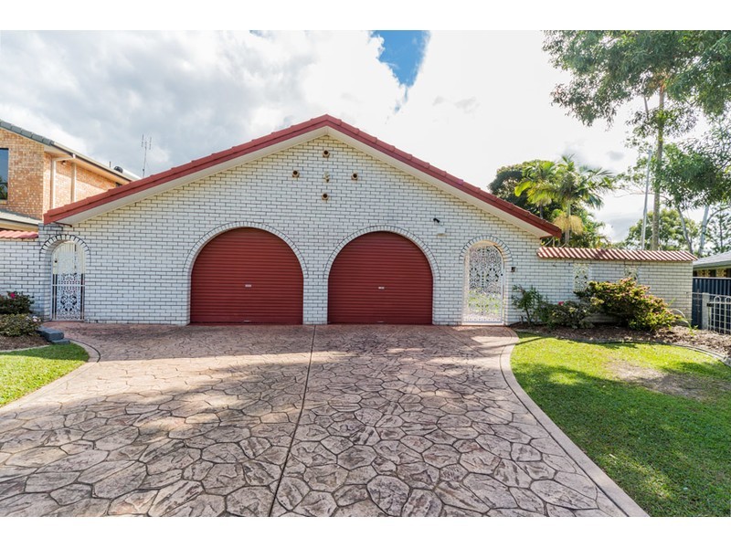 6 Morwell Court, Helensvale QLD 4212