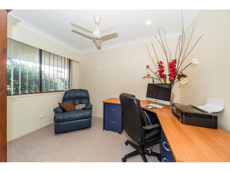 6 Morwell Court, Helensvale QLD 4212