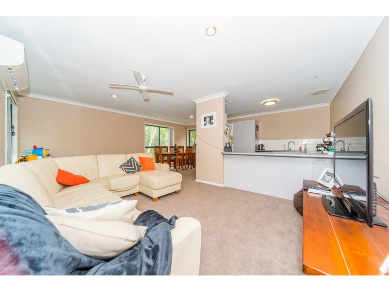 2076/6 Crestridge Crescent, Oxenford QLD 4210