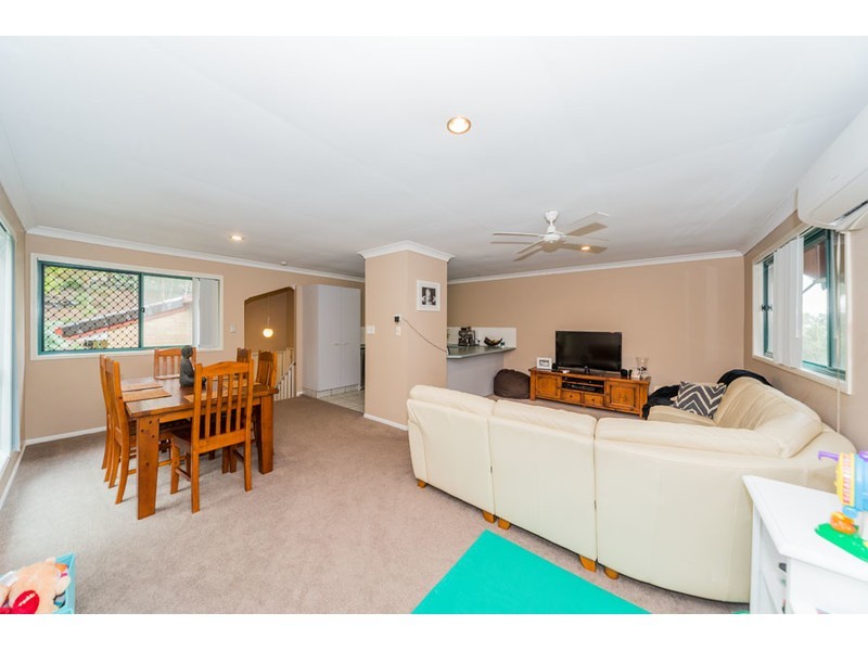 2076/6 Crestridge Crescent, Oxenford QLD 4210