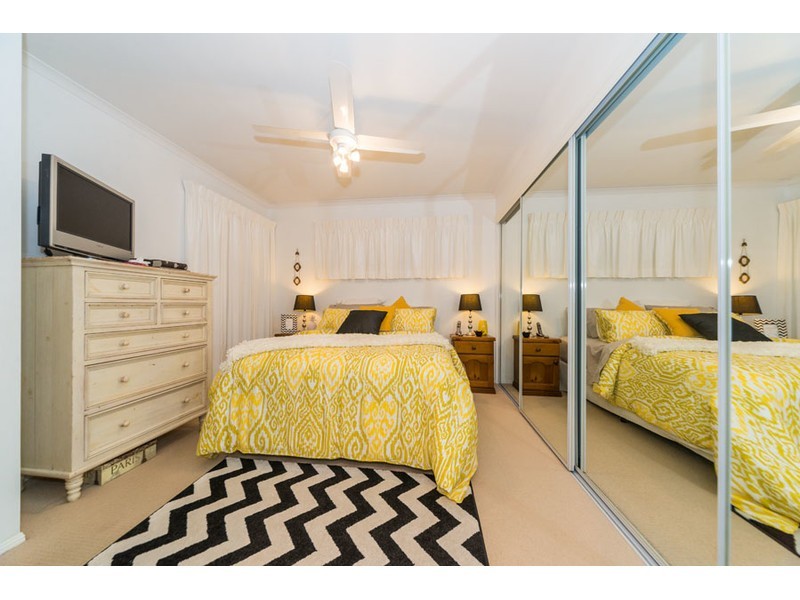 107 River Oak Drive, Helensvale QLD 4212