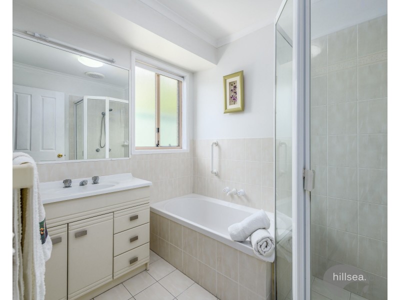 16 Whyalla Court, Helensvale QLD 4212