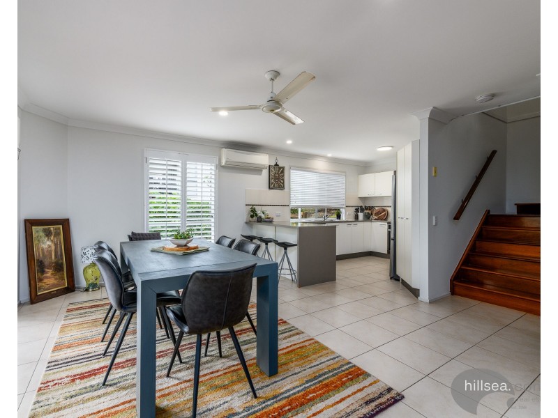 10 Silver Dawn  Crescent, Oxenford QLD 4210