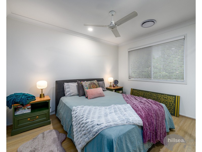 10 Silver Dawn  Crescent, Oxenford QLD 4210