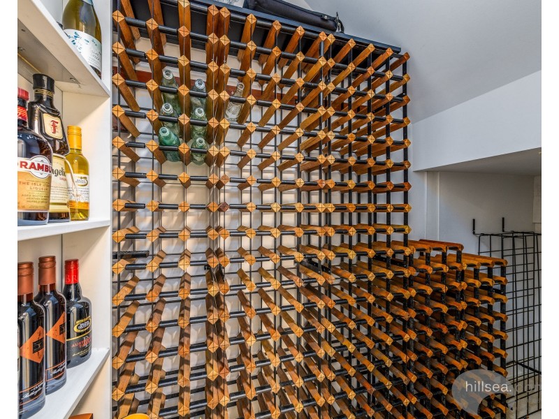 10 Silver Dawn  Crescent, Oxenford QLD 4210