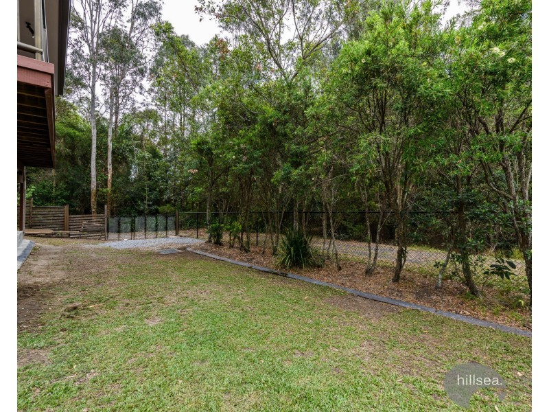 10 Silver Dawn  Crescent, Oxenford QLD 4210