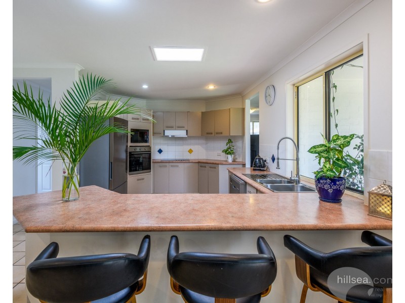 7 Rosswood Court, Helensvale QLD 4212