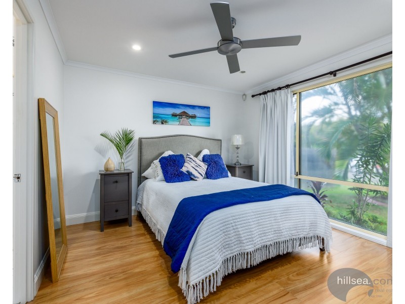 7 Rosswood Court, Helensvale QLD 4212