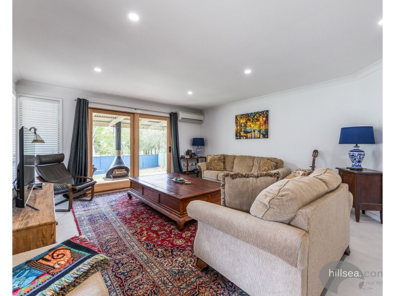 17 Rosedale Place, Helensvale QLD 4212