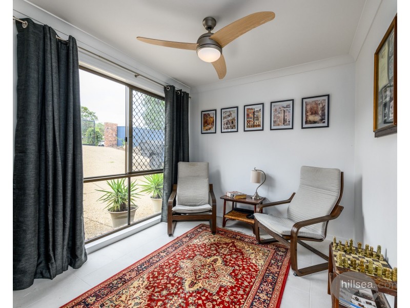 17 Rosedale Place, Helensvale QLD 4212