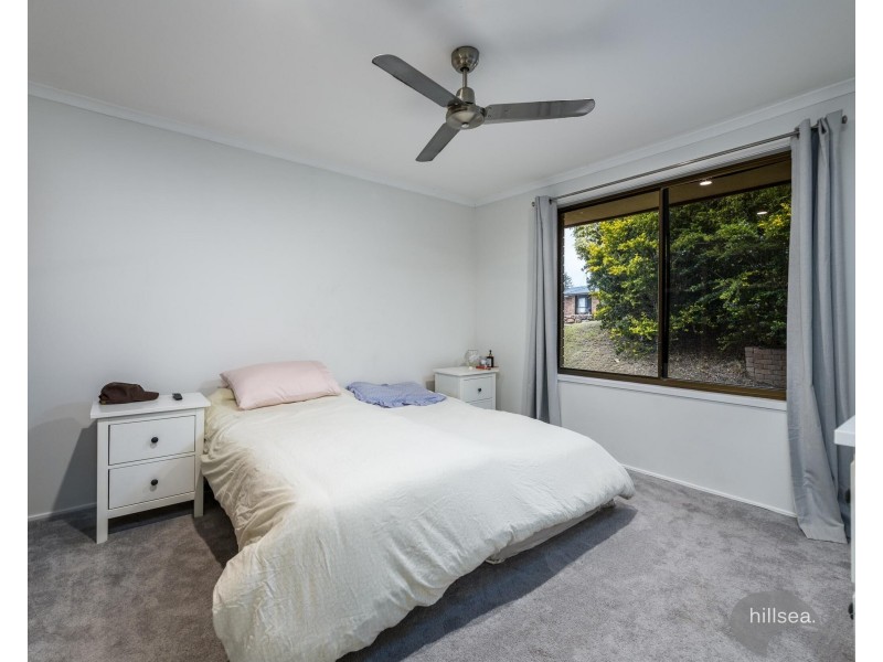 27 Tamworth Drive, Helensvale QLD 4212