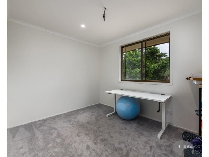 27 Tamworth Drive, Helensvale QLD 4212