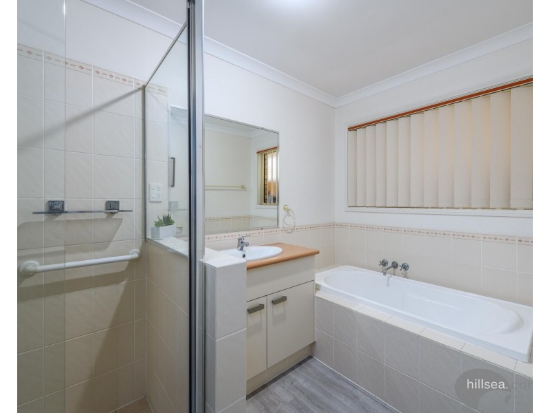 35 Murchison Street, Pacific Pines QLD 4211