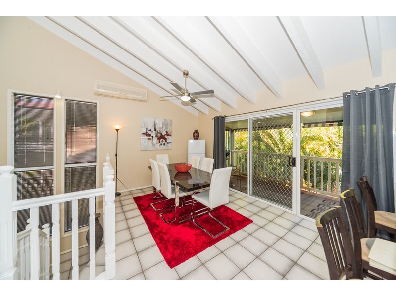 20 Catani Place, Helensvale QLD 4212