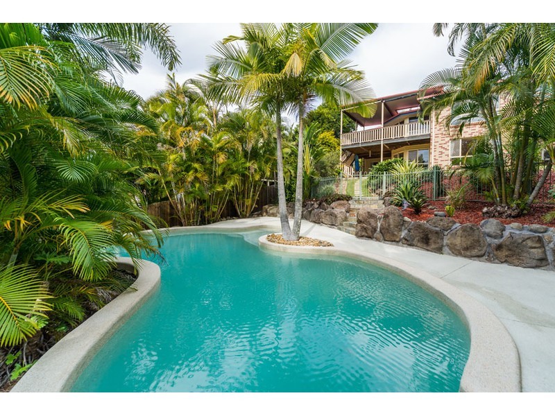 7 Highvale Drive, Helensvale QLD 4212