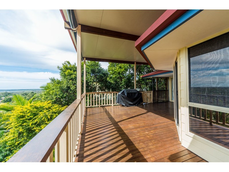 7 Highvale Drive, Helensvale QLD 4212