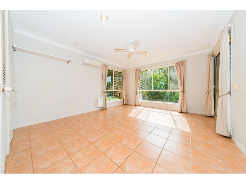 7 Highvale Drive, Helensvale QLD 4212