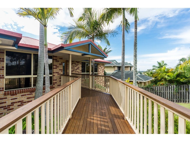 7 Highvale Drive, Helensvale QLD 4212