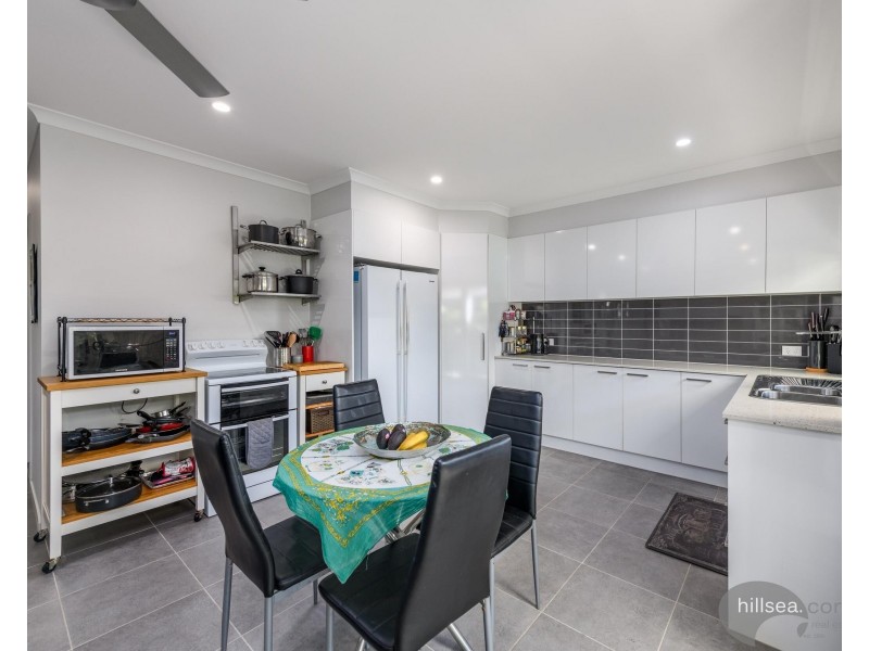 10 Alba Court, Maudsland QLD 4210