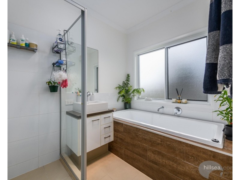 34 Lysterfield Rise, Upper Coomera QLD 4209