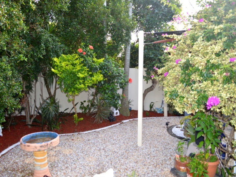 2 Camelot Crescent, Hollywell QLD 4216