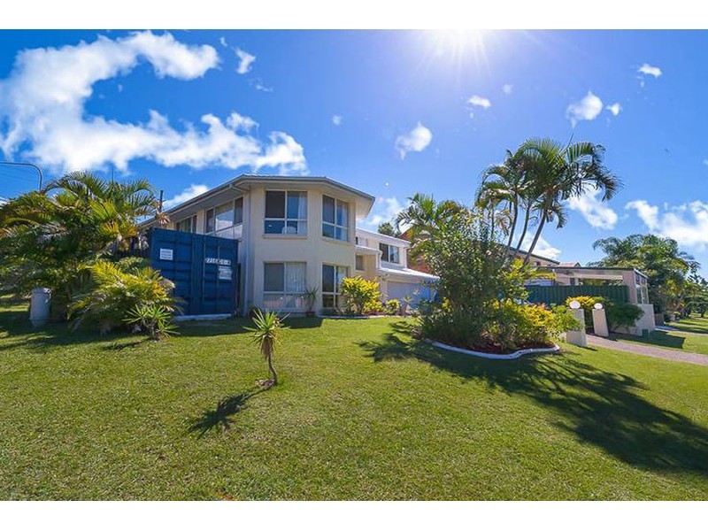 2 Camelot Crescent, Hollywell QLD 4216