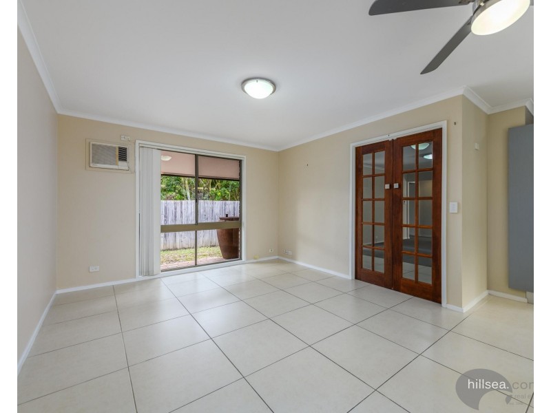 12 Surrey Court, Helensvale QLD 4212