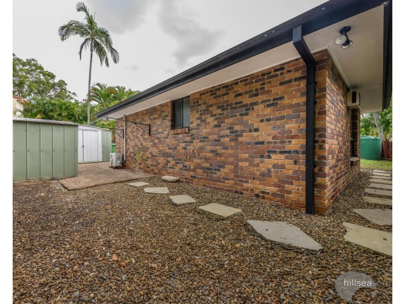 12 Surrey Court, Helensvale QLD 4212
