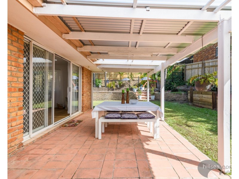 19 Penrith Court, Helensvale QLD 4212