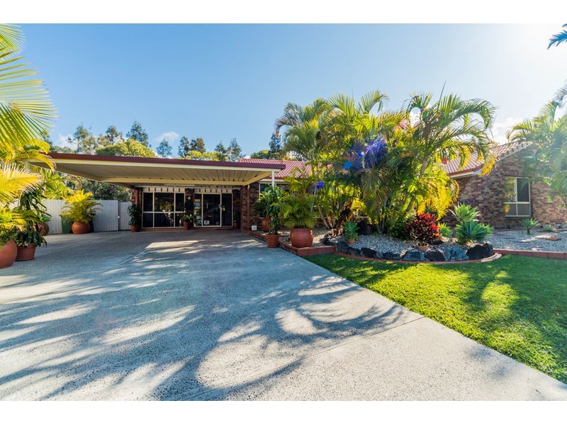 4 Rosswood Court, Helensvale QLD 4212