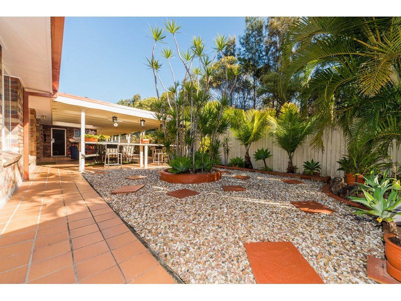 4 Rosswood Court, Helensvale QLD 4212