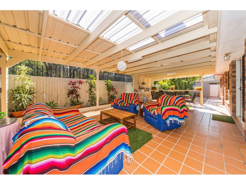 4 Rosswood Court, Helensvale QLD 4212