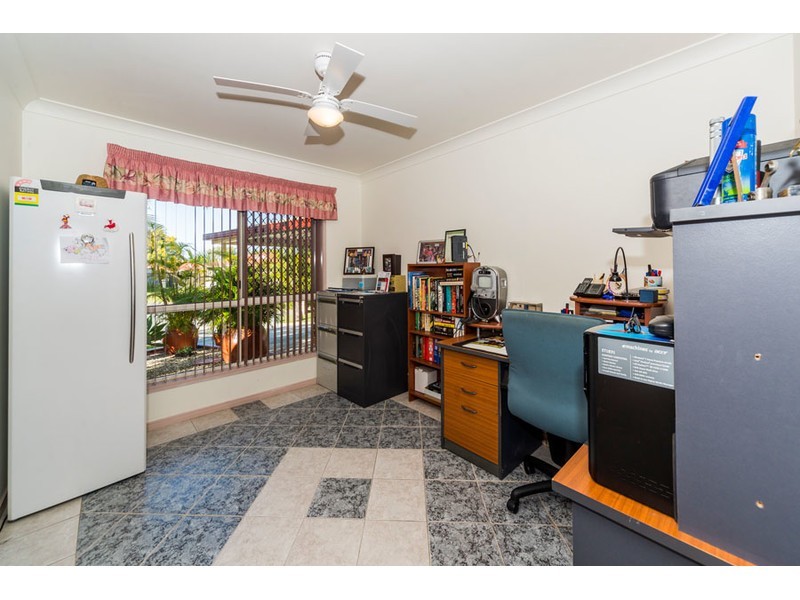 4 Rosswood Court, Helensvale QLD 4212