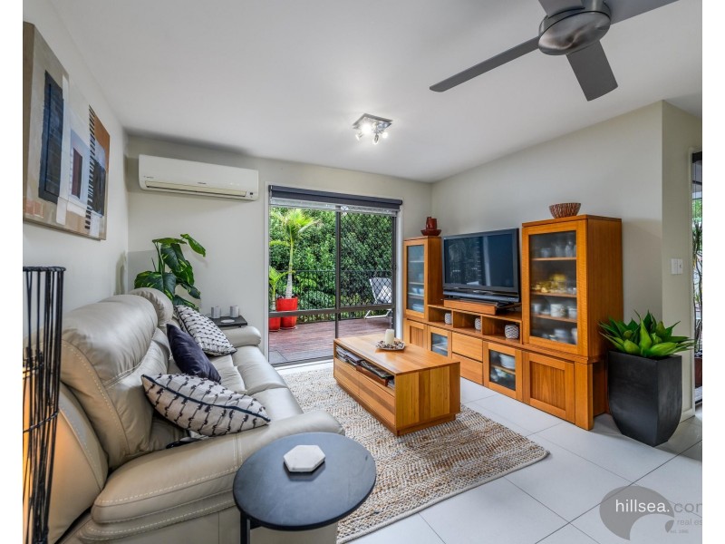 1/5 Catalunya Court, Oxenford QLD 4210
