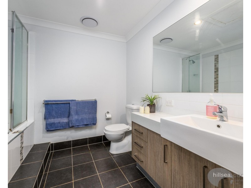 2/24 Careel Close, Helensvale QLD 4212