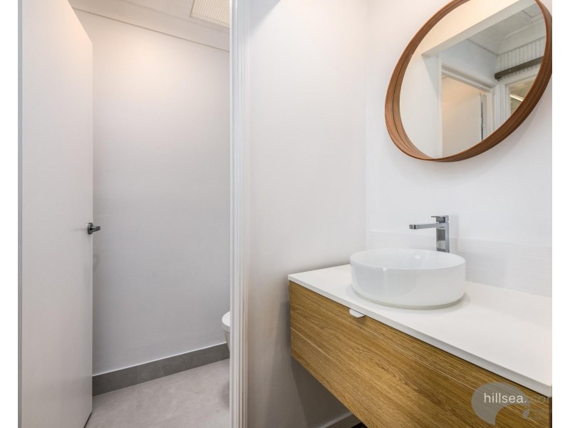 1/1 Doyalson Place, Helensvale QLD 4212