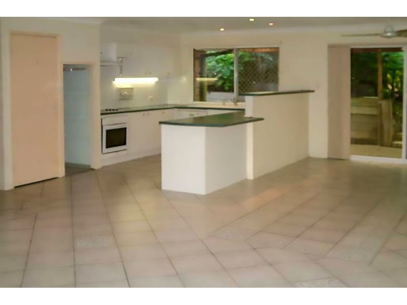 98 Pacific Pines Boulevard, Pacific Pines QLD 4211