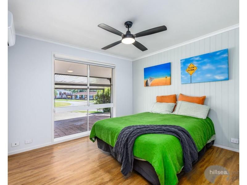 1 Loxton Court, Helensvale QLD 4212