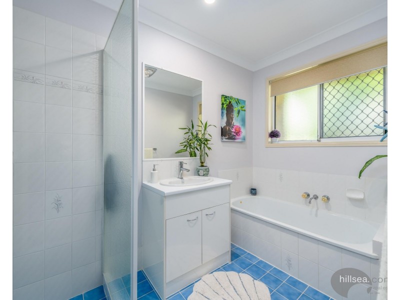 9 Coen Place, Helensvale QLD 4212