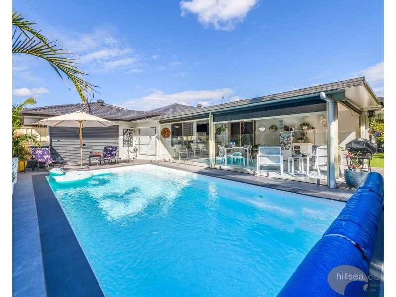 235 Mildura Drive, Helensvale QLD 4212